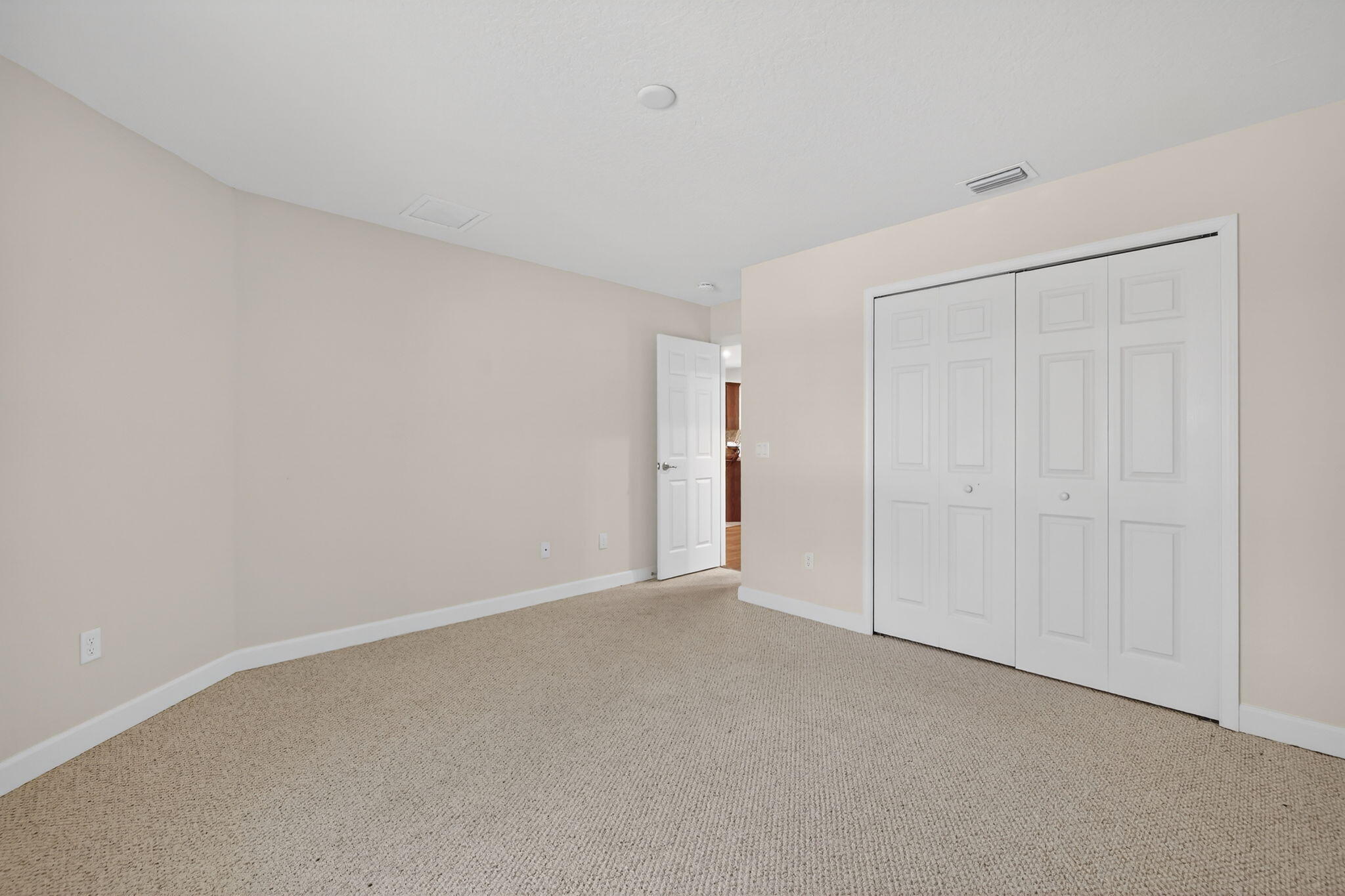 Spanish Lakes Riverfront - Residential