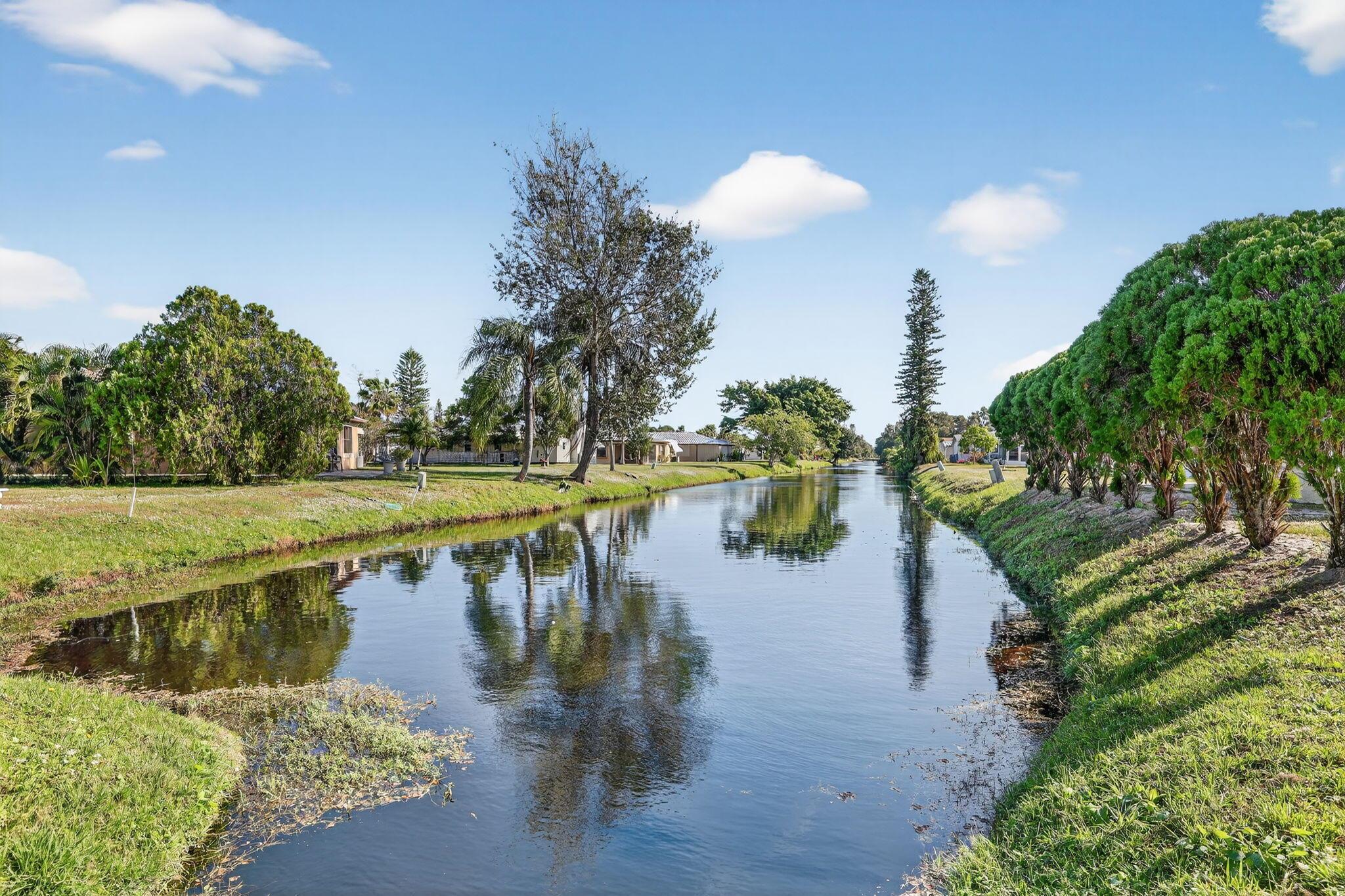 Spanish Lakes Riverfront - Residential