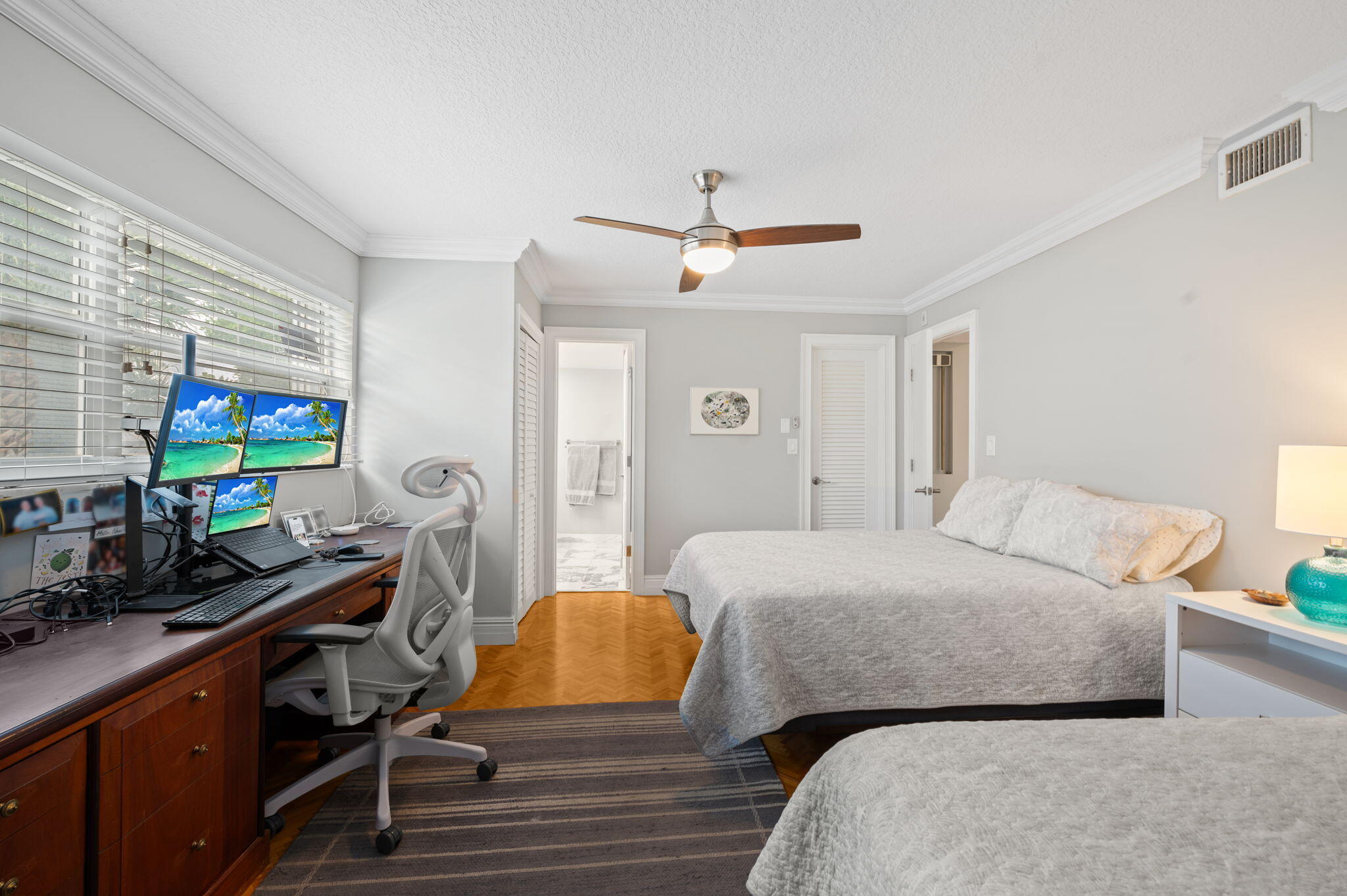 IMPERIAL CONDOMINIUM - Residential Lease