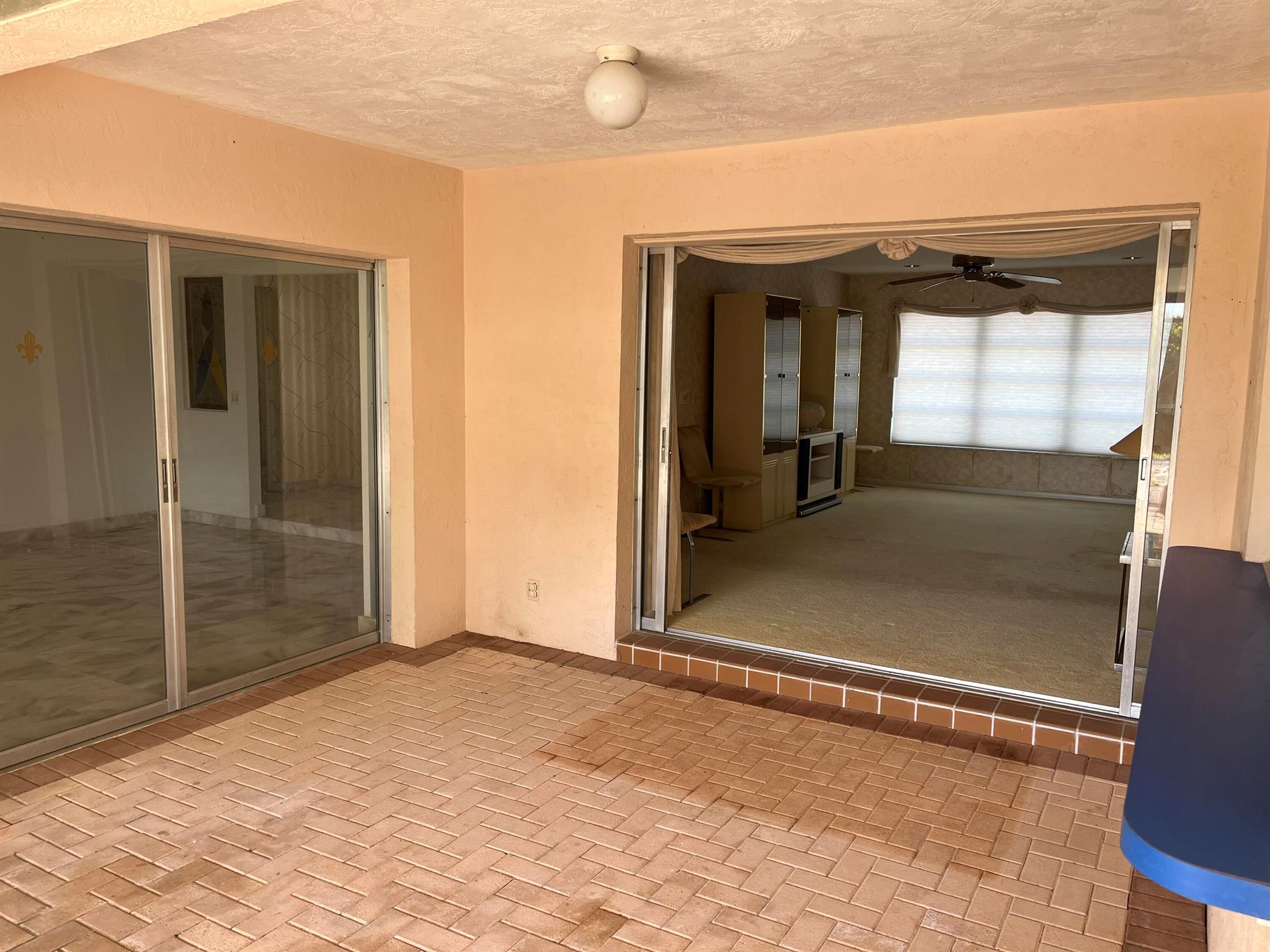 TEQUESTA IN PB 25 PGS 7 T - Residential