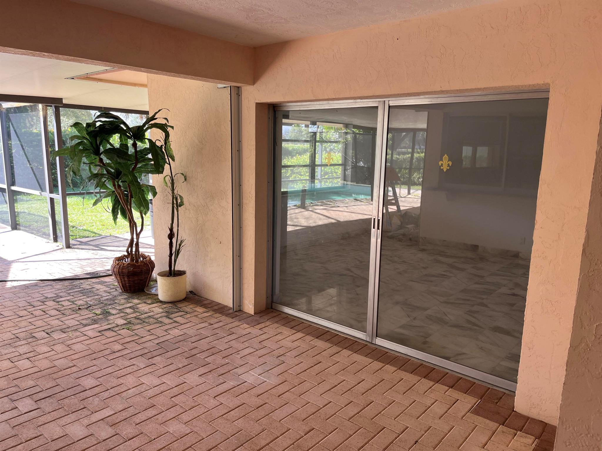 TEQUESTA IN PB 25 PGS 7 T - Residential