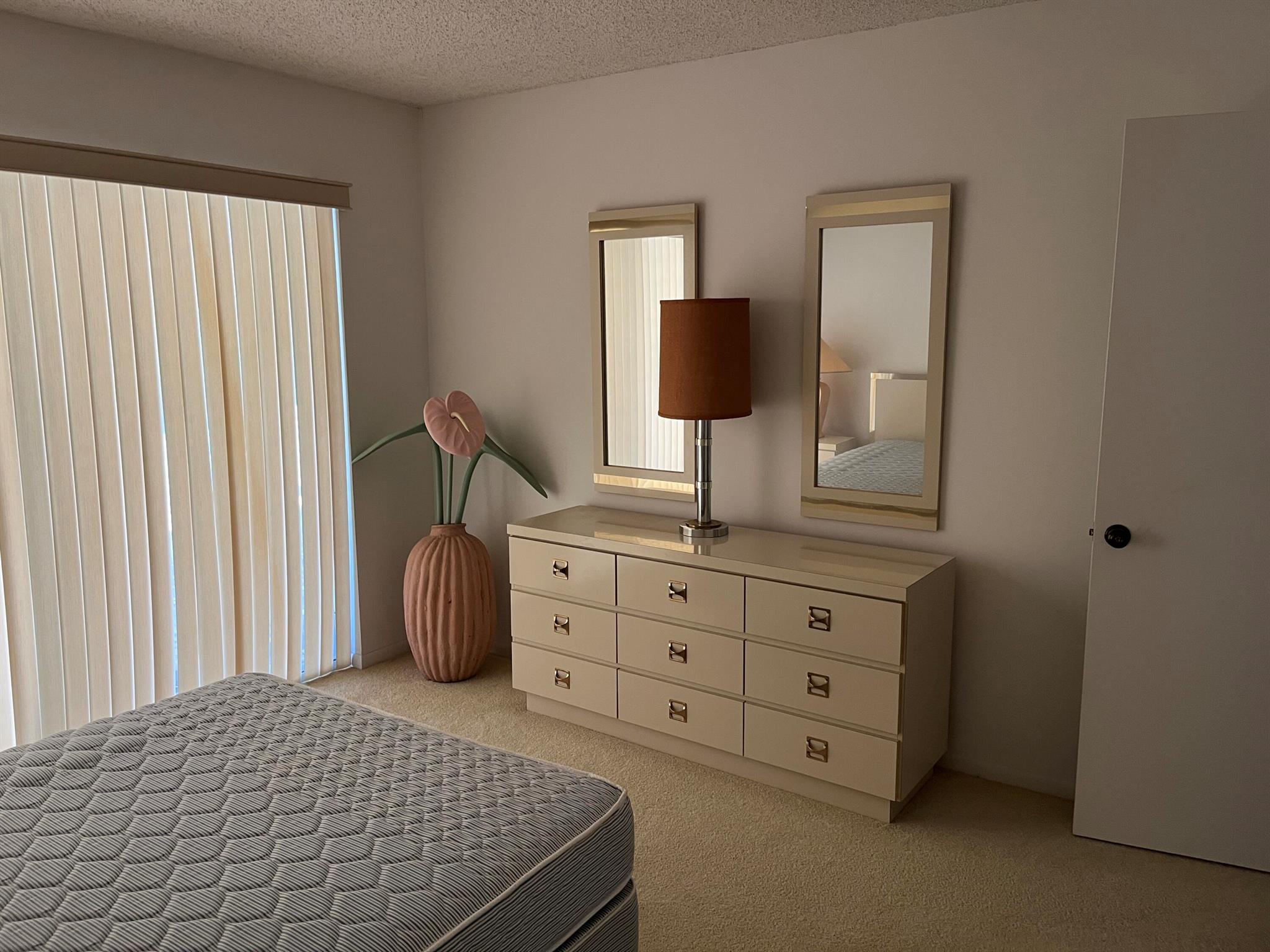 TEQUESTA IN PB 25 PGS 7 T - Residential