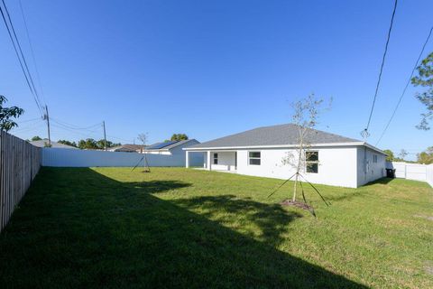 A home in Port St Lucie