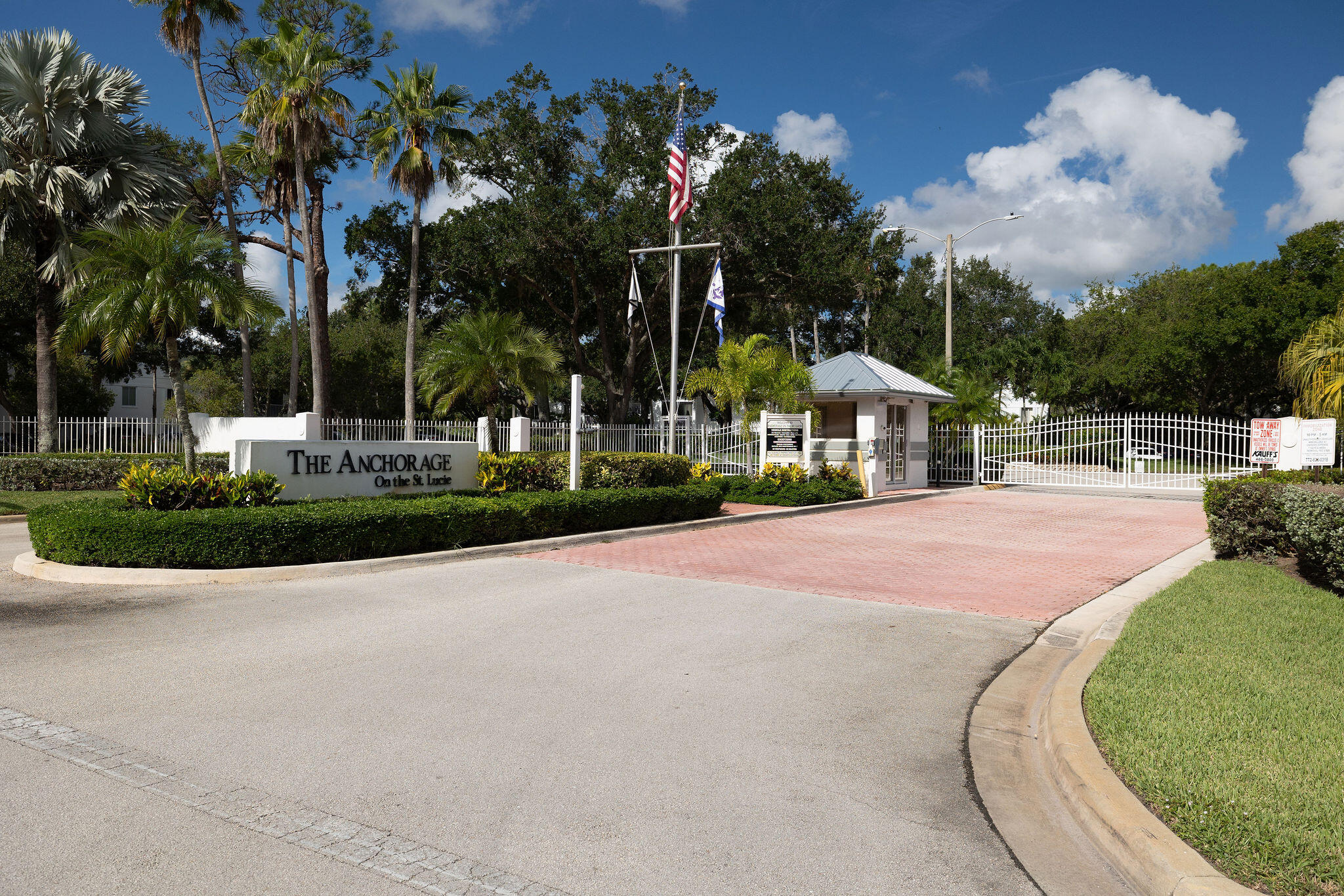 ANCHORAGE ON THE ST LUCIE - Residential Lease