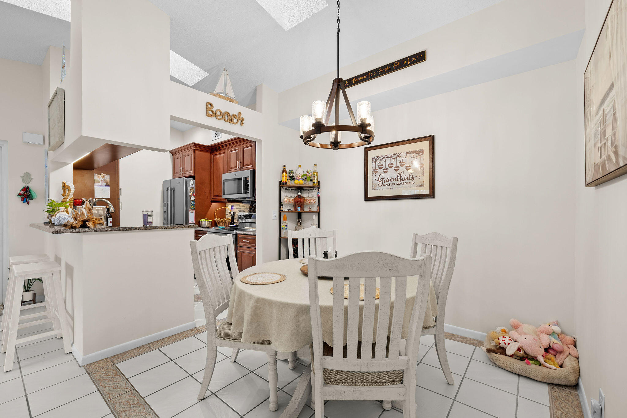 ANCHORAGE ON THE ST LUCIE - Residential Lease