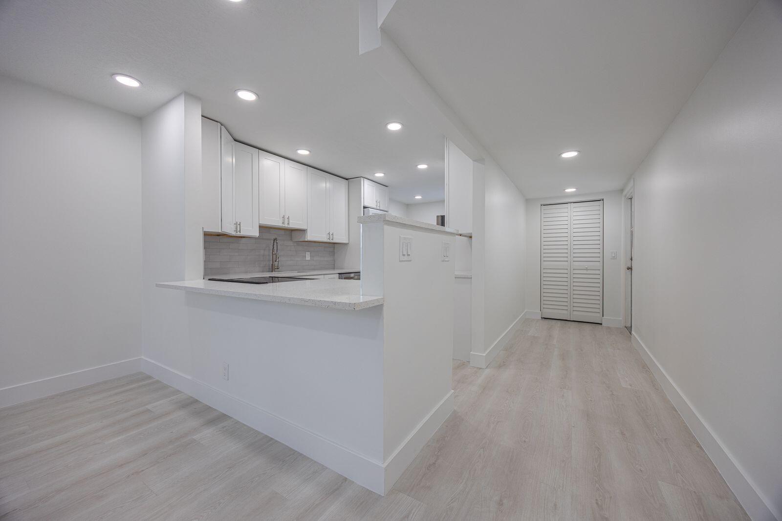 2805 Casita Way 215