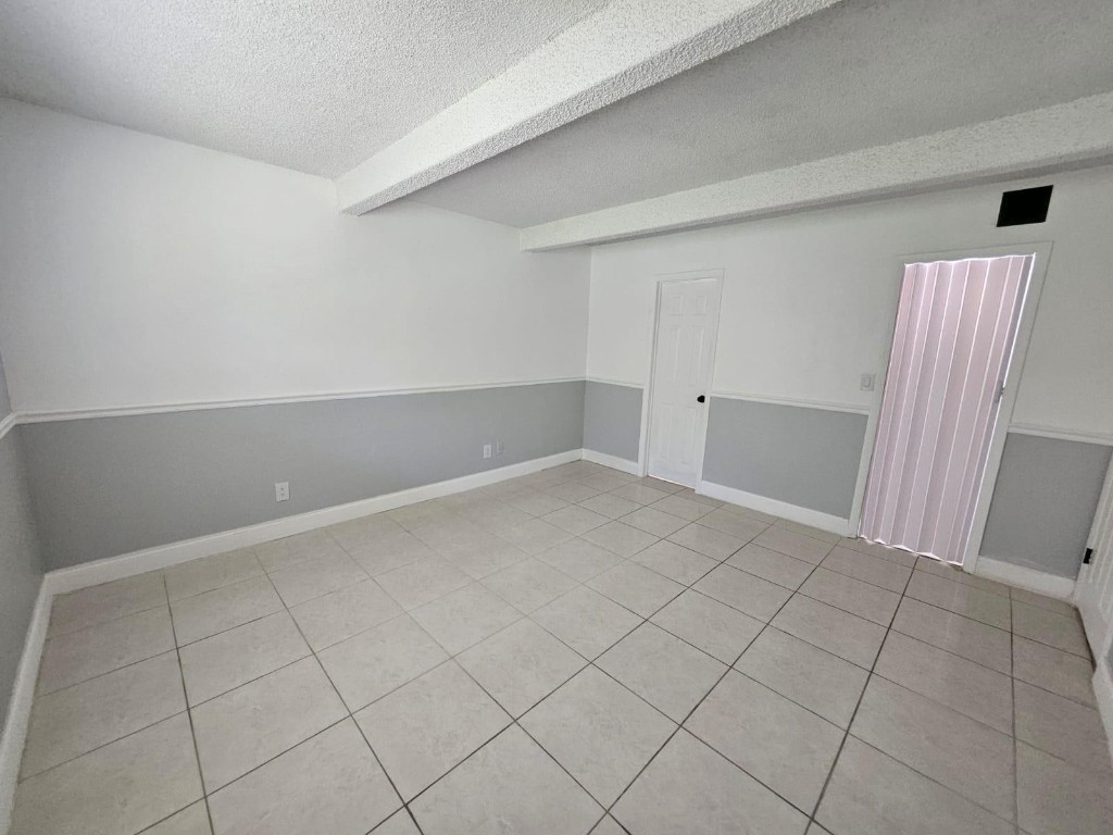 South Flagler condo asso - Residential