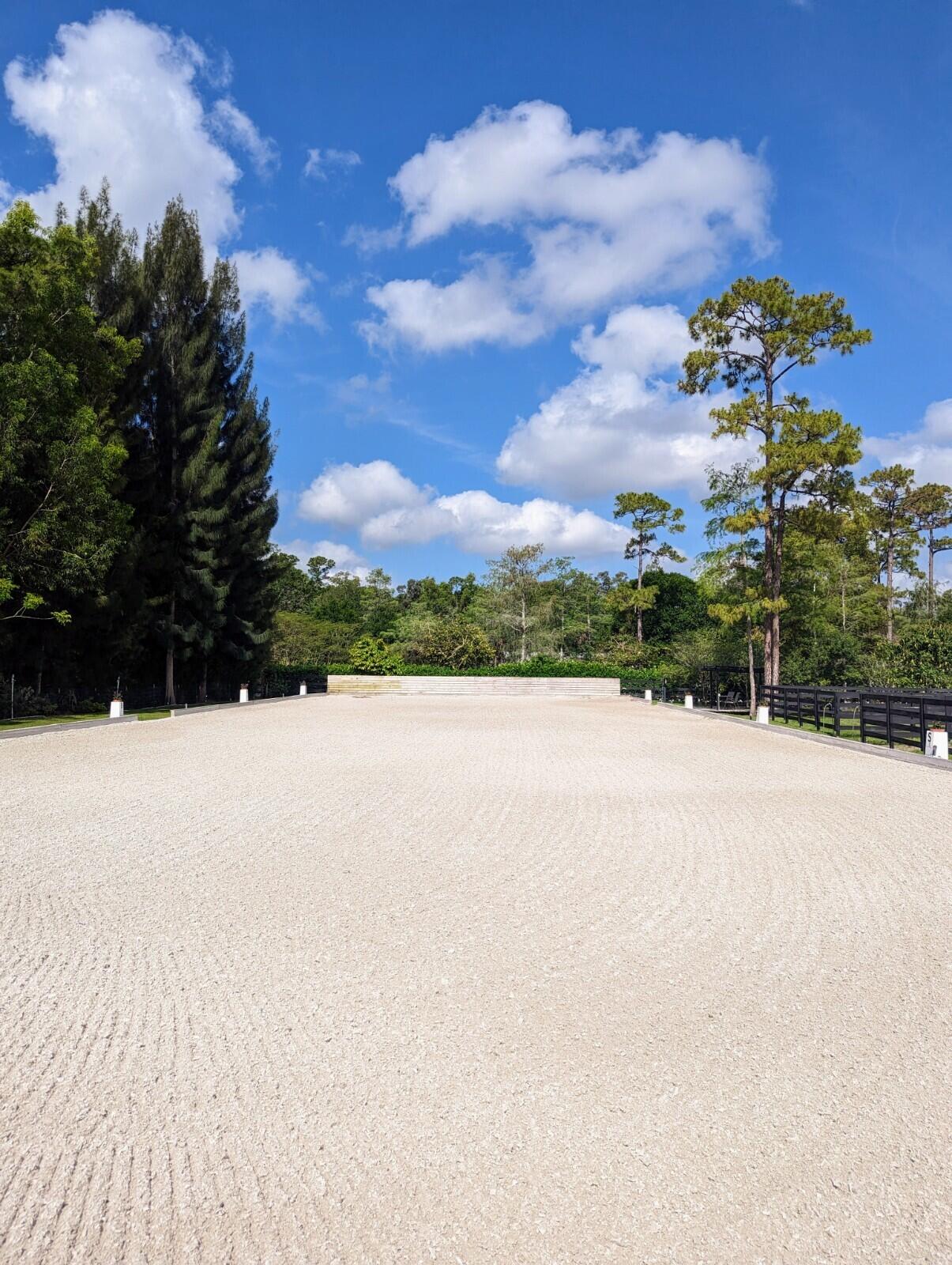 708 Rambling Drive Circle ~ Barn & Apartment, Wellington, FL, 33414/$78,000 4 708 Rambling Drive Circle ~ Barn & Apartment