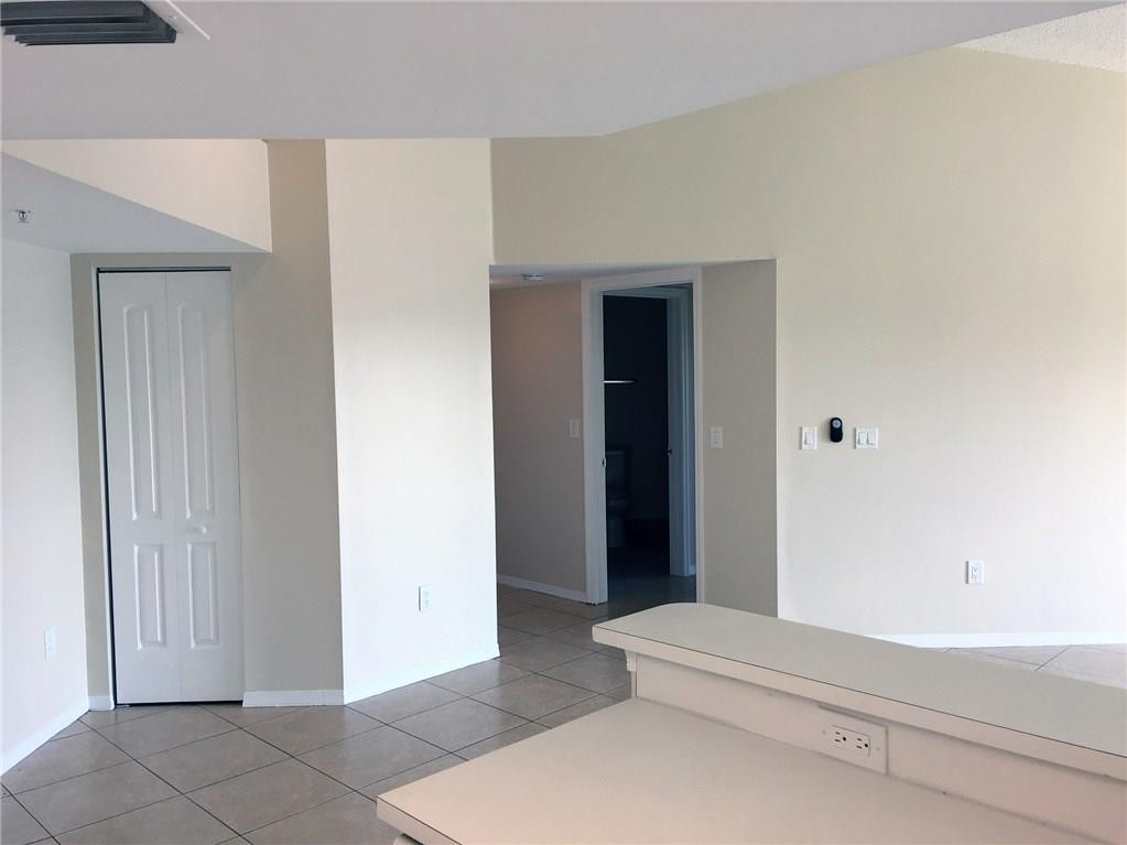 GRAND VIEW AT CRESTWOOD C - Residential