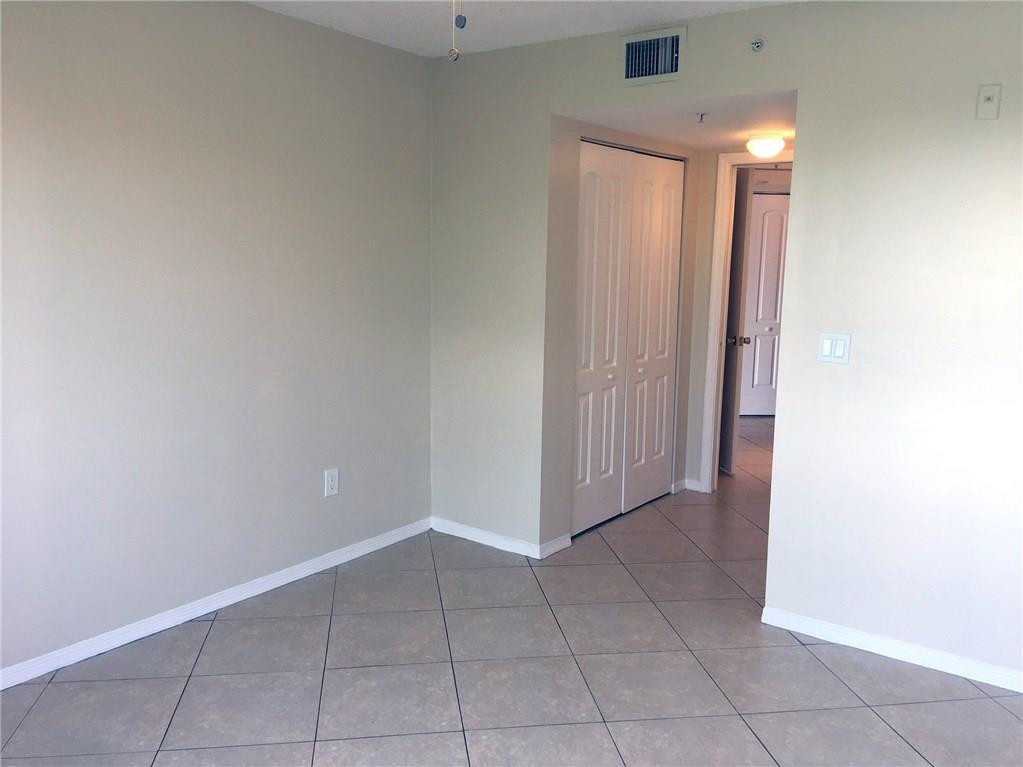 GRAND VIEW AT CRESTWOOD C - Residential