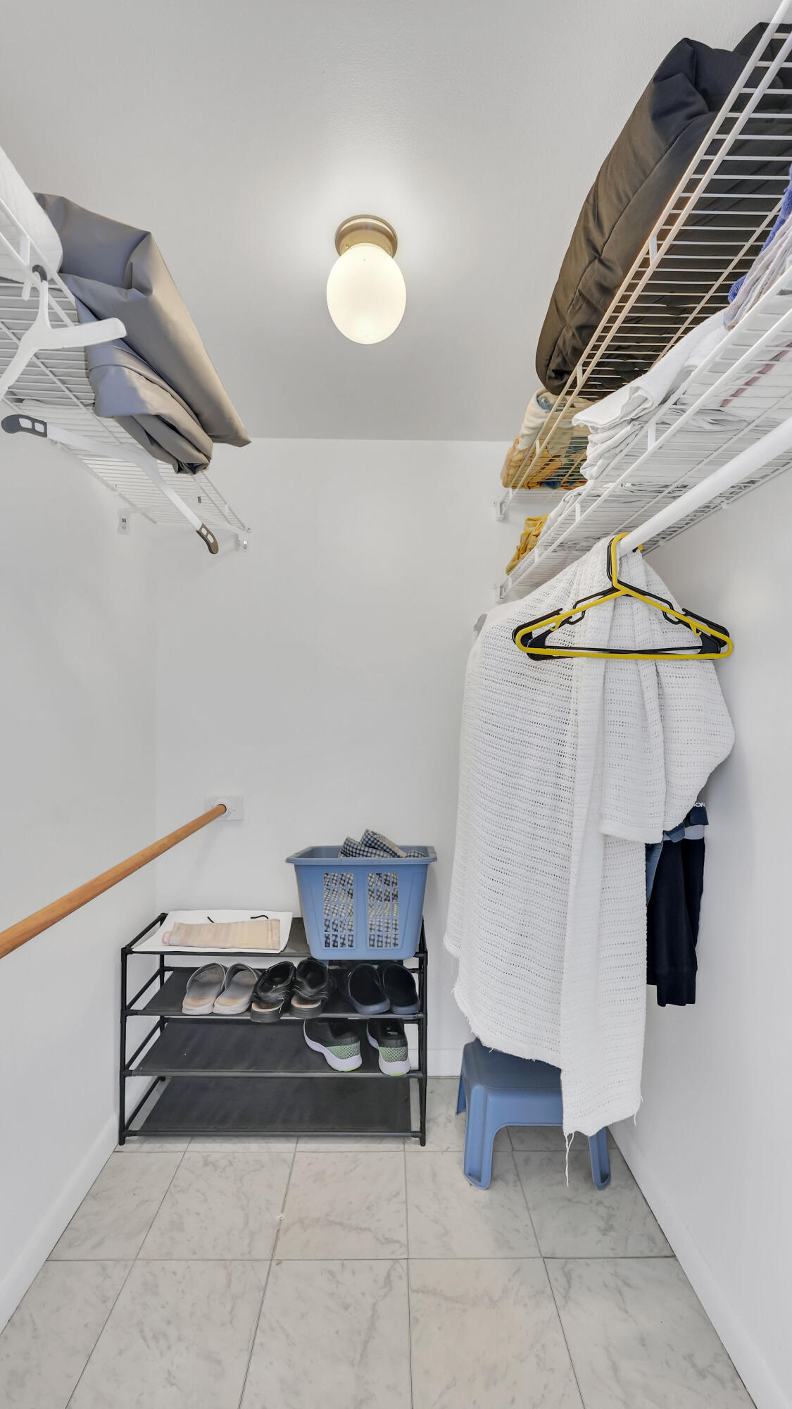 THE MEADOWS - Residential