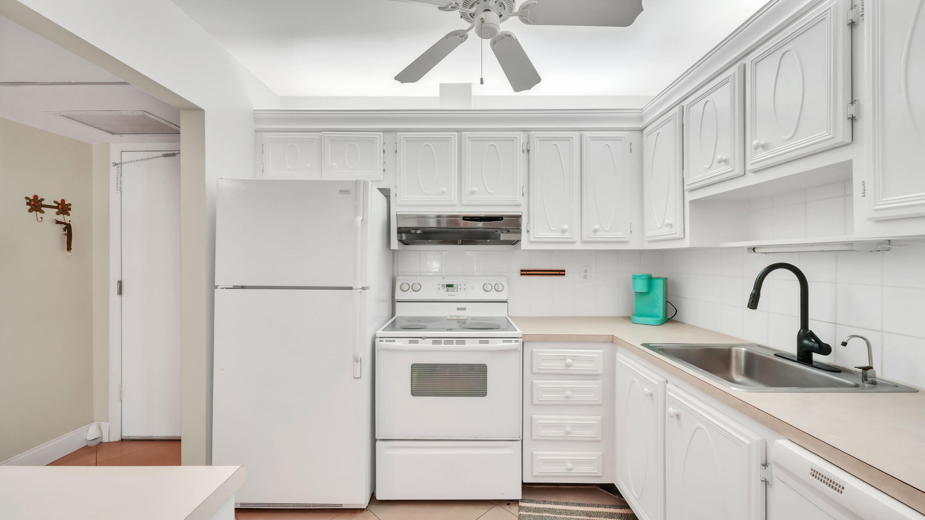 THE MEADOWS - Residential