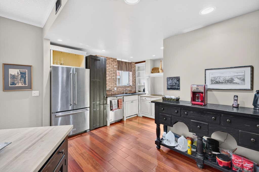 Photo of 1401 NE 9th Street #20, Fort Lauderdale, FL 33304 (MLS # B26060841)