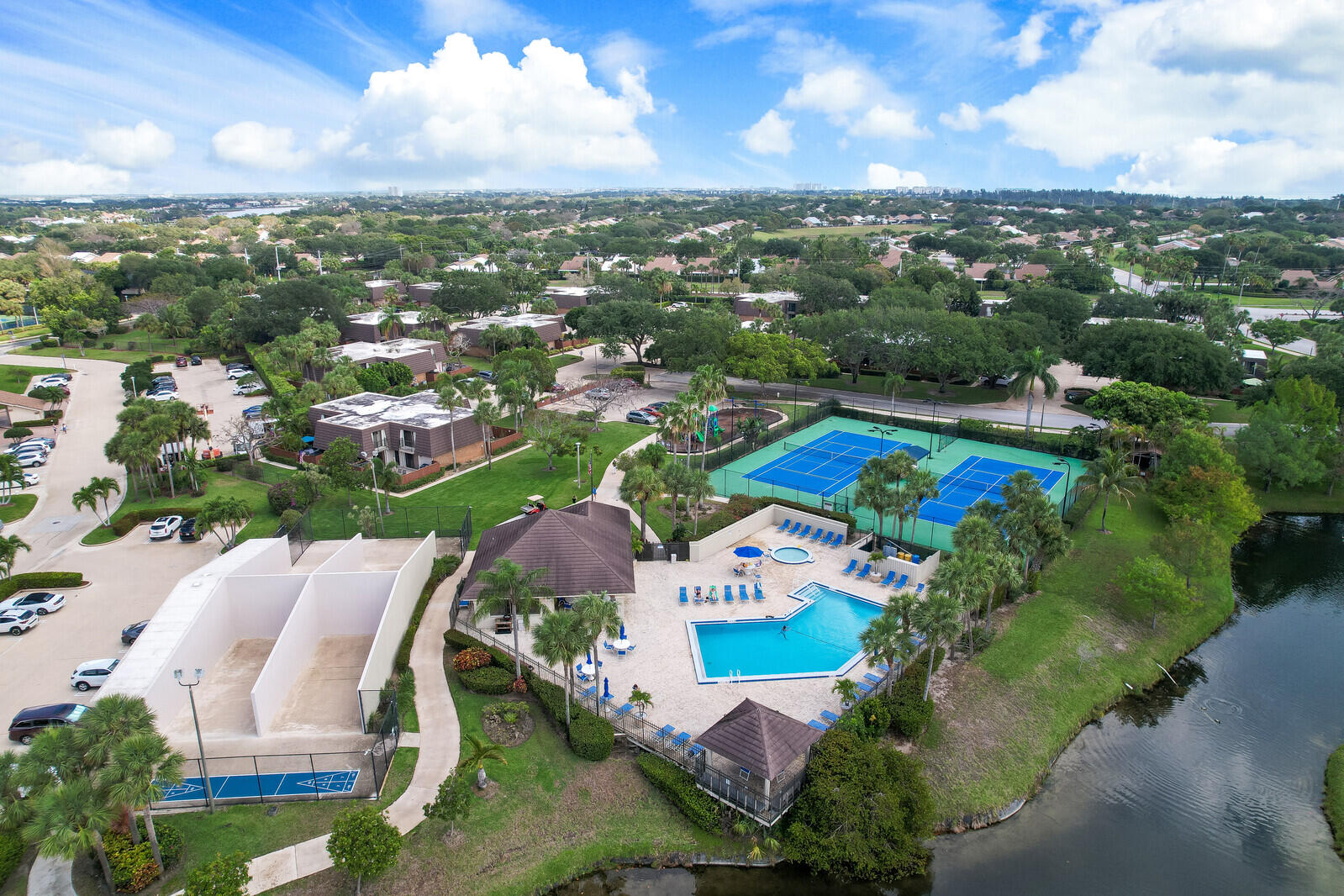 LAKES AT THE BLUFFS - Residential