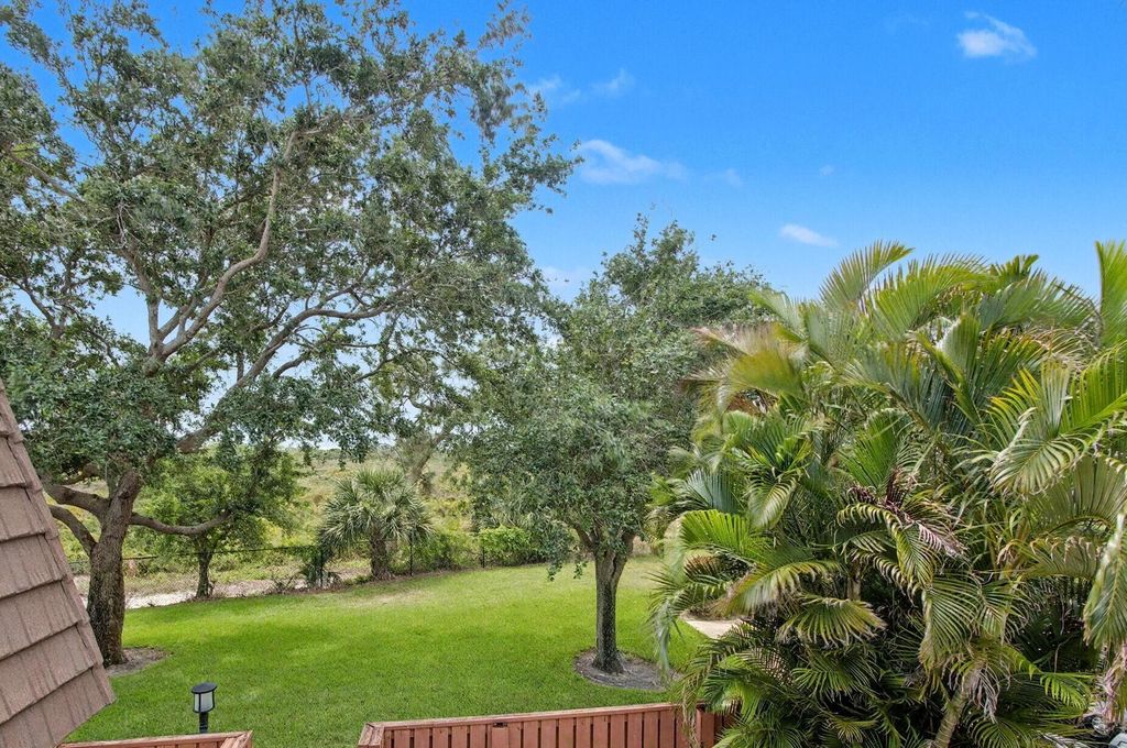 Photo of 1940 19th Court, Jupiter, FL 33477 (MLS # B26008237)