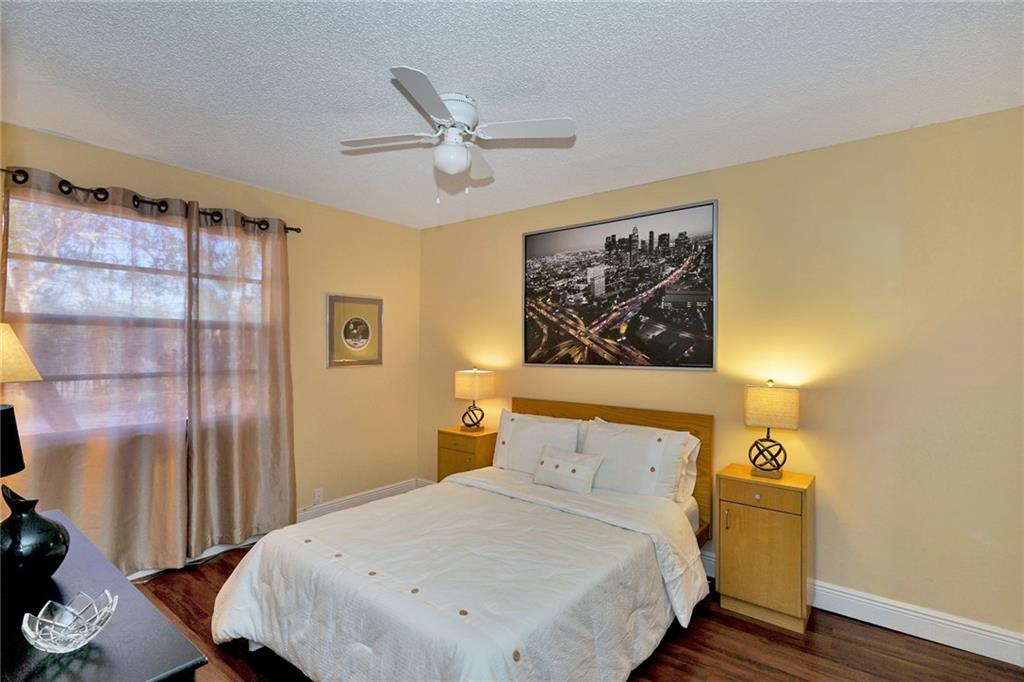 WILDWOOD OF DEER CREEK - Residential