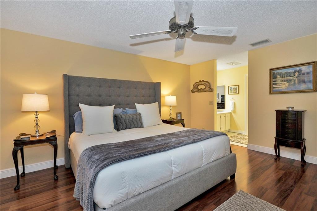 WILDWOOD OF DEER CREEK - Residential