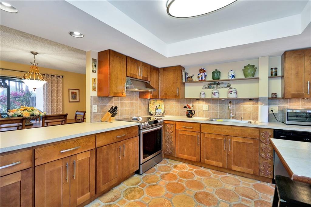 WILDWOOD OF DEER CREEK - Residential