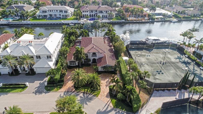 ROYAL PALM YACHT & COUNTRY CLUB - Residential