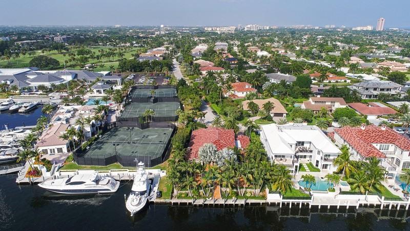 ROYAL PALM YACHT & COUNTRY CLUB - Residential