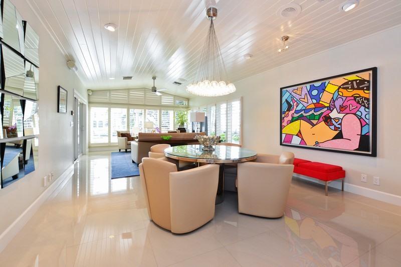 ROYAL PALM YACHT & COUNTRY CLUB - Residential