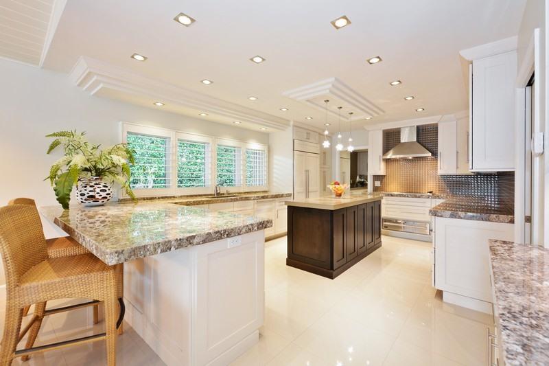 ROYAL PALM YACHT & COUNTRY CLUB - Residential