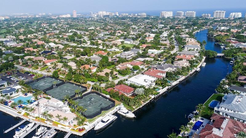 ROYAL PALM YACHT & COUNTRY CLUB - Residential