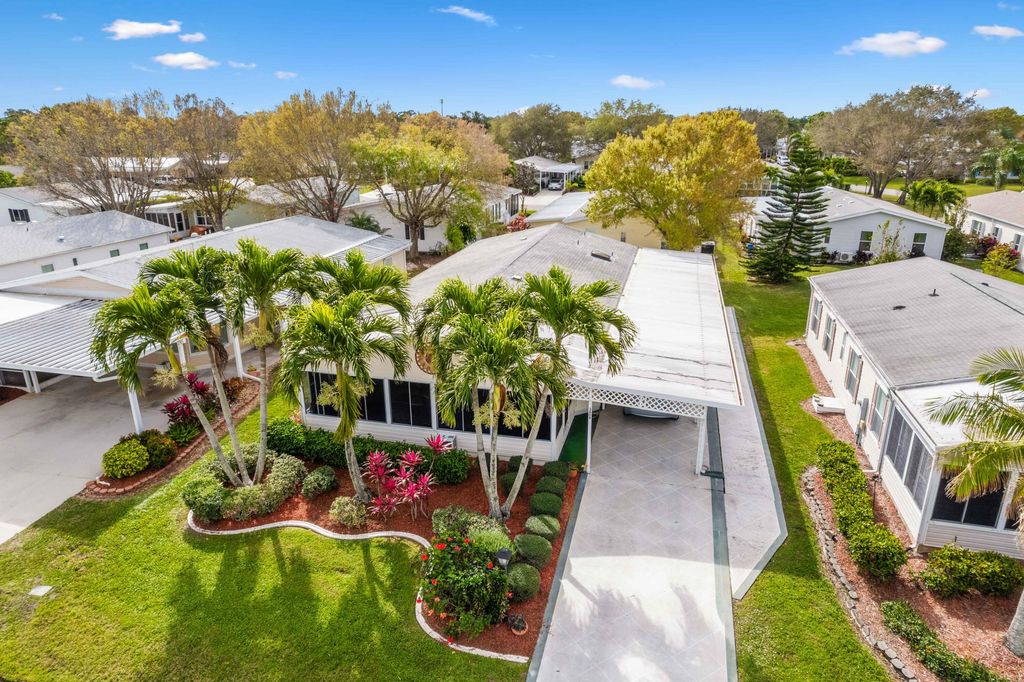 Photo of 3809 Spatterdock Lane, Port Saint Lucie, FL 34952 (MLS # R10960734)