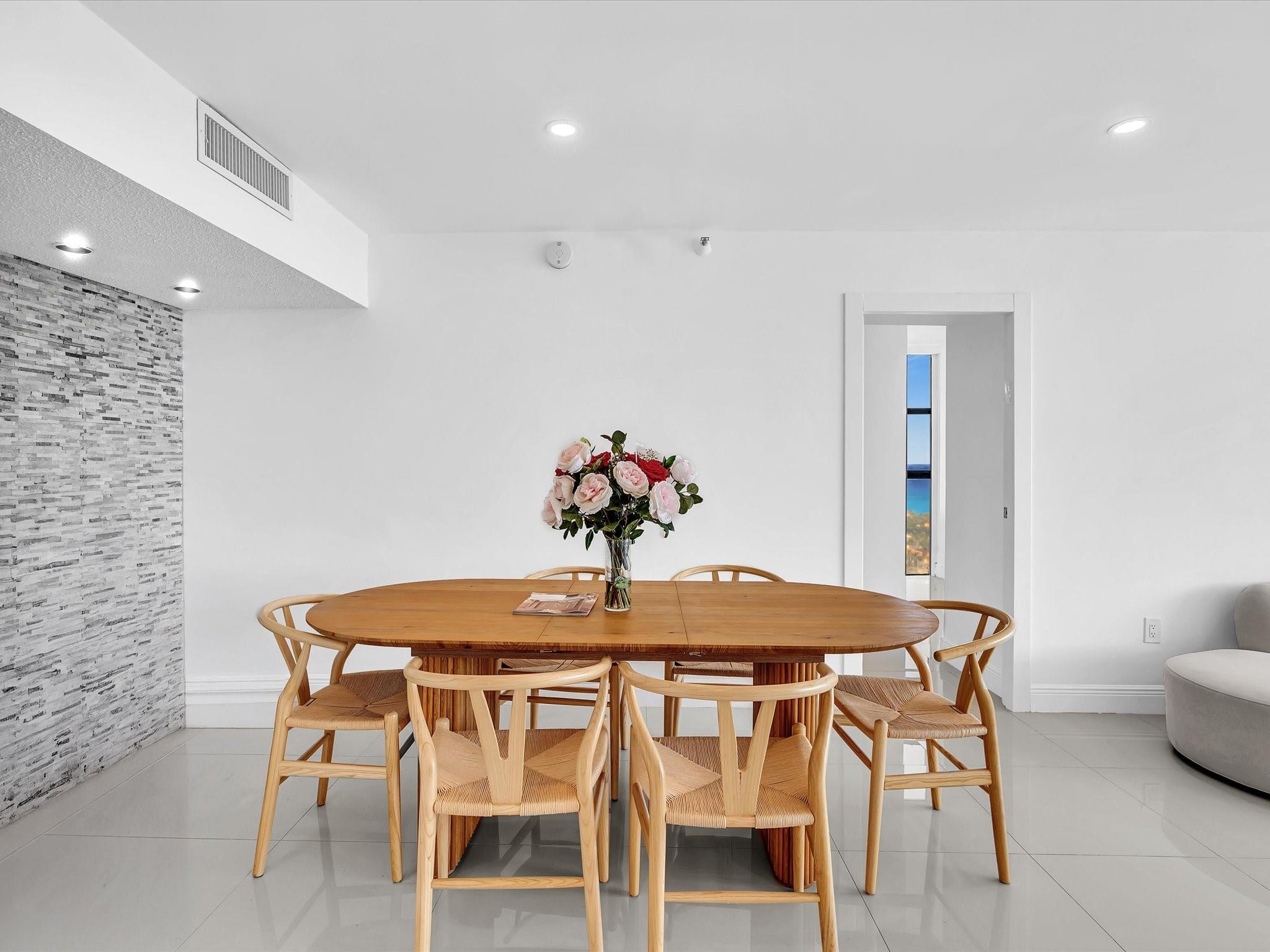 WATERVIEW CONDO - Residential Lease