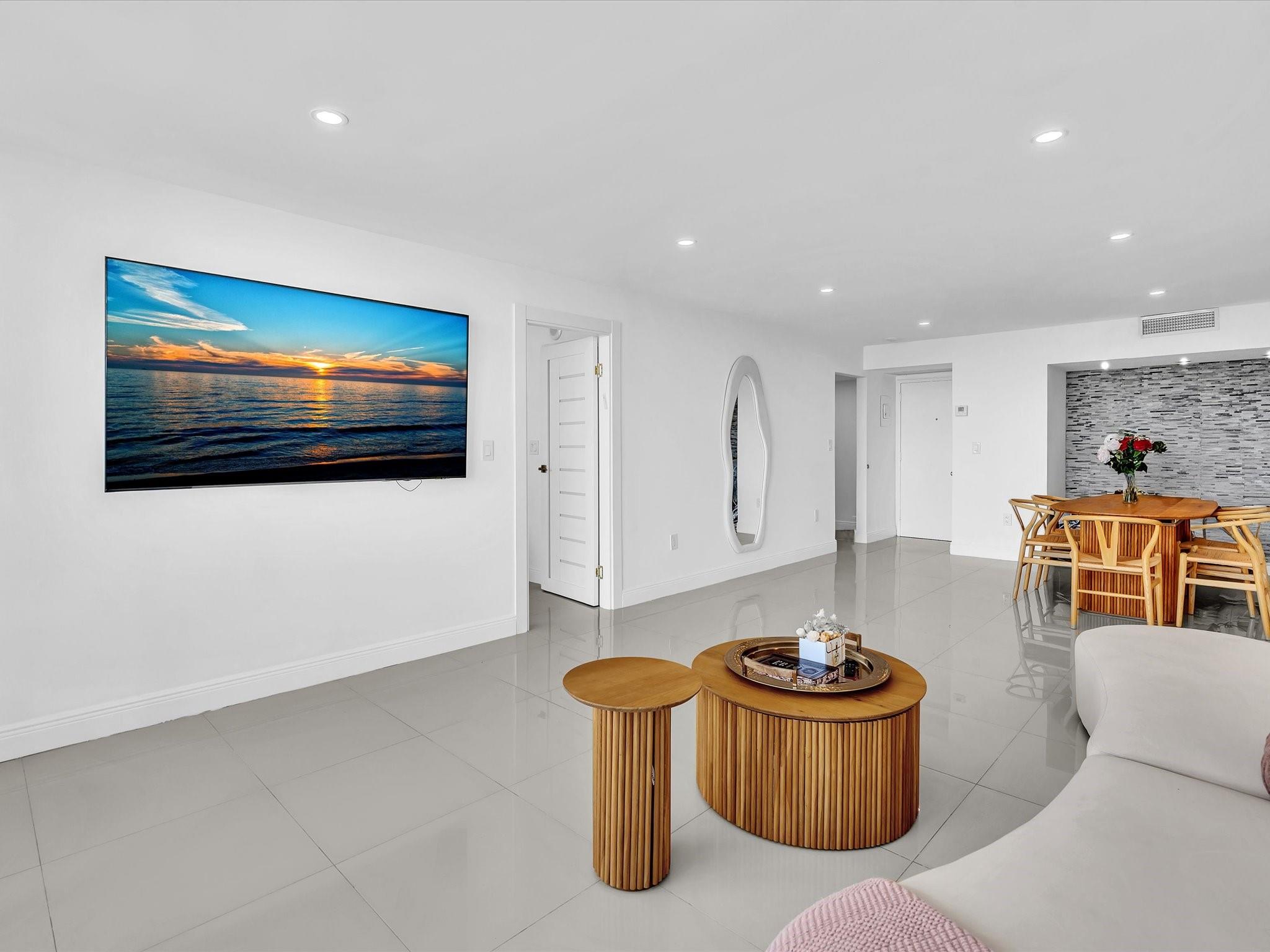 WATERVIEW CONDO - Residential Lease