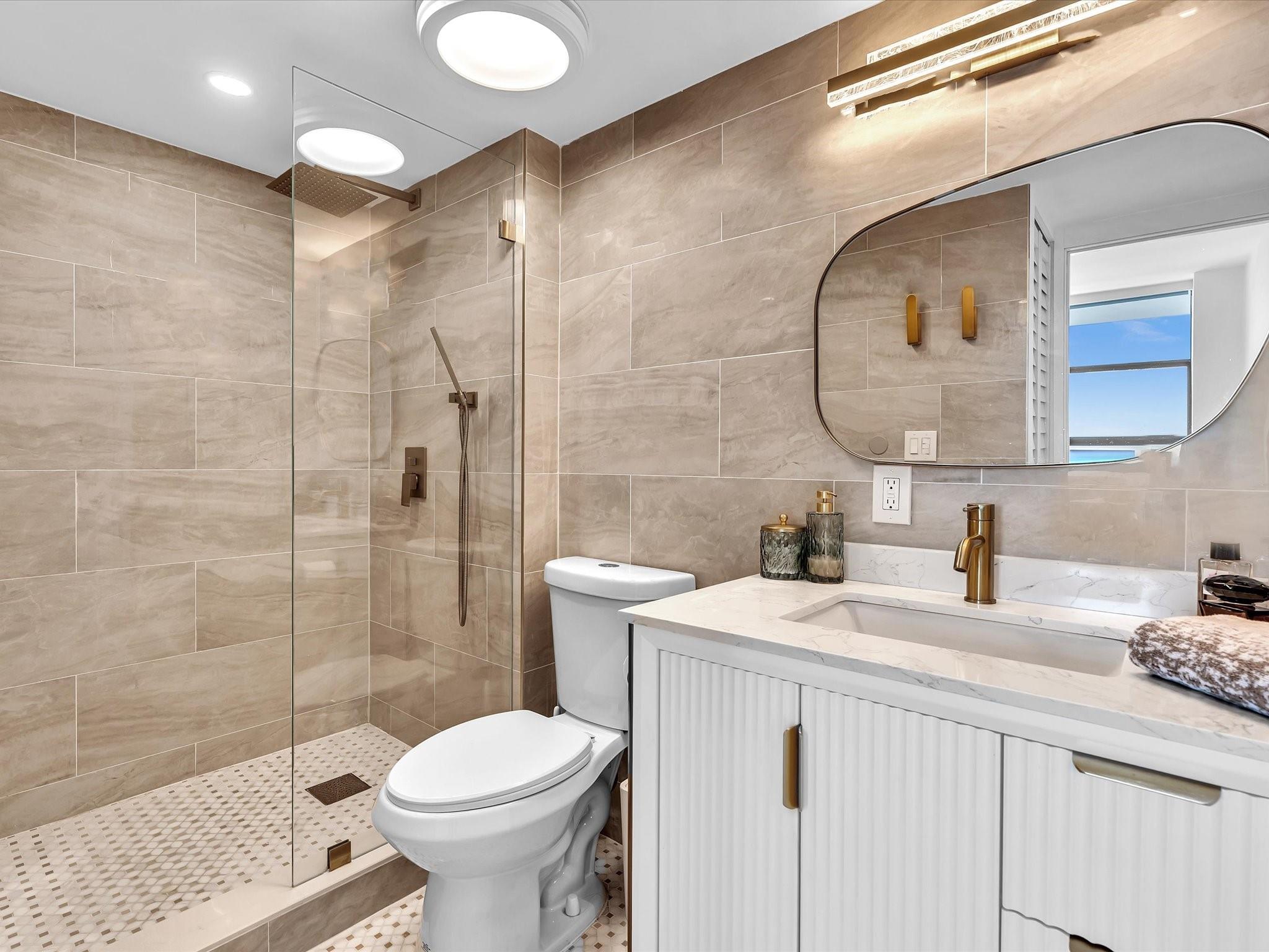 WATERVIEW CONDO - Residential Lease