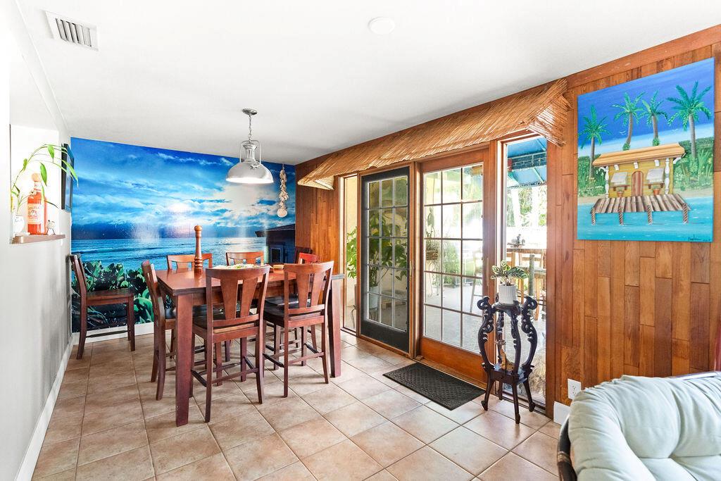 LAKE OSBORNE ESTATES 7 - Residential