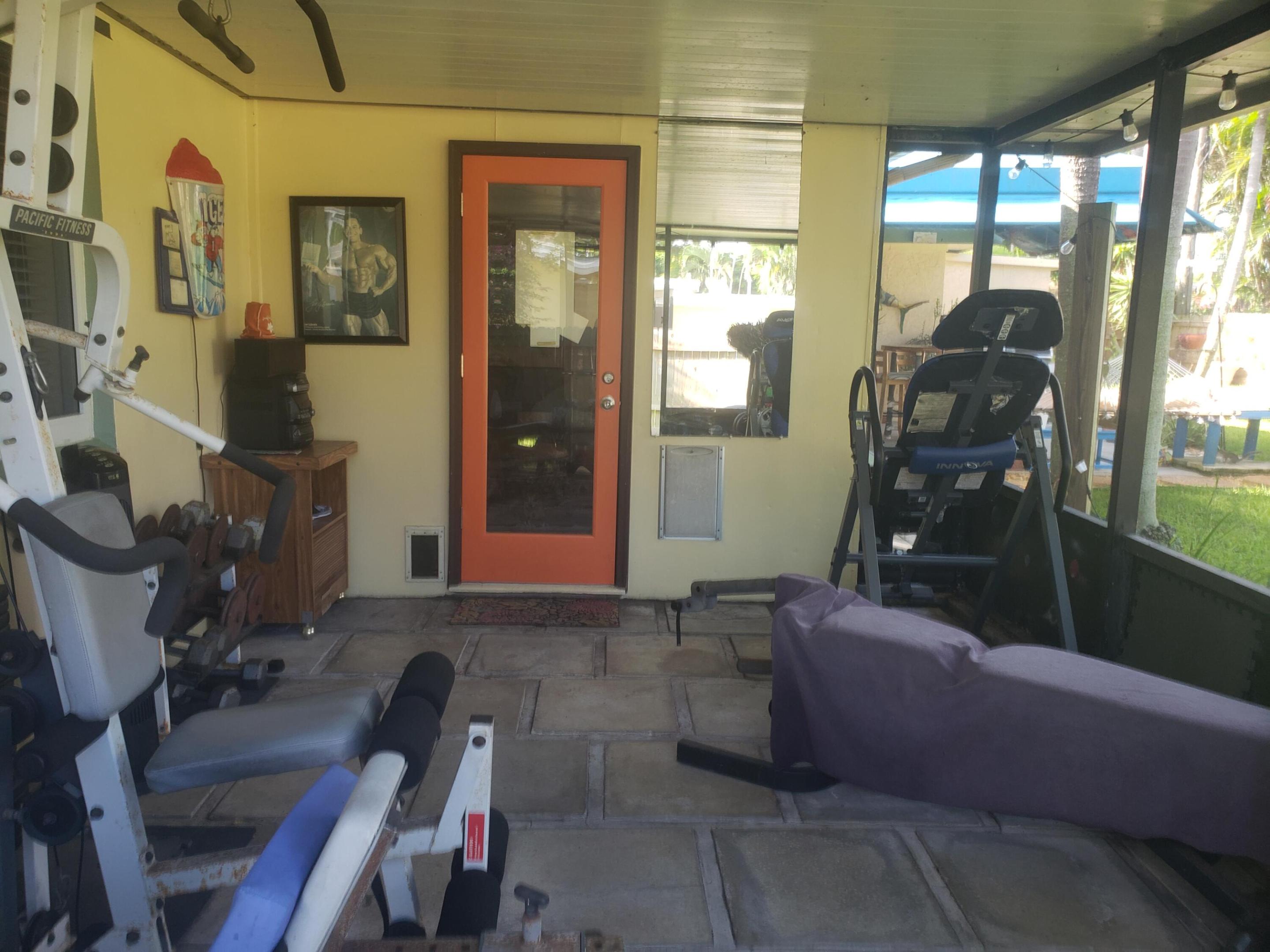 LAKE OSBORNE ESTATES 7 - Residential