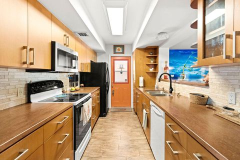 Tiny photo for 1613 Nanette Court, Lake Worth, FL 33461 (MLS # R11148941)