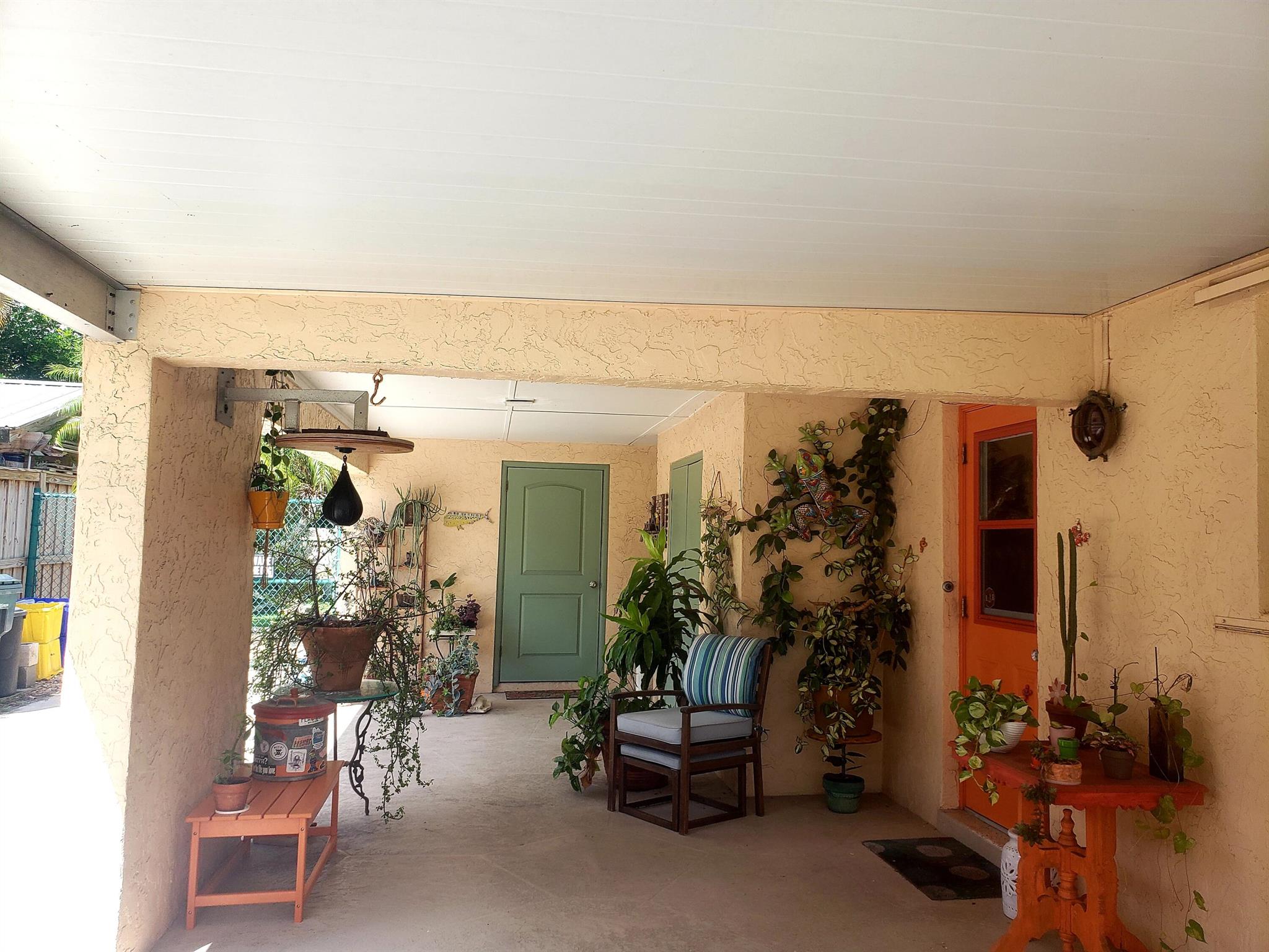 LAKE OSBORNE ESTATES 7 - Residential