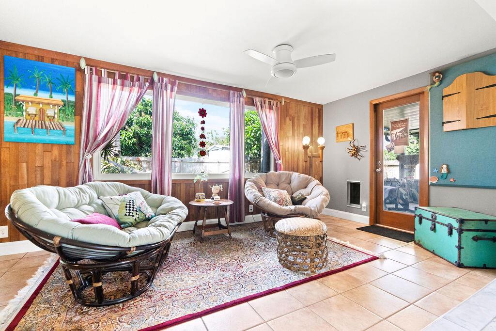 LAKE OSBORNE ESTATES 7 - Residential