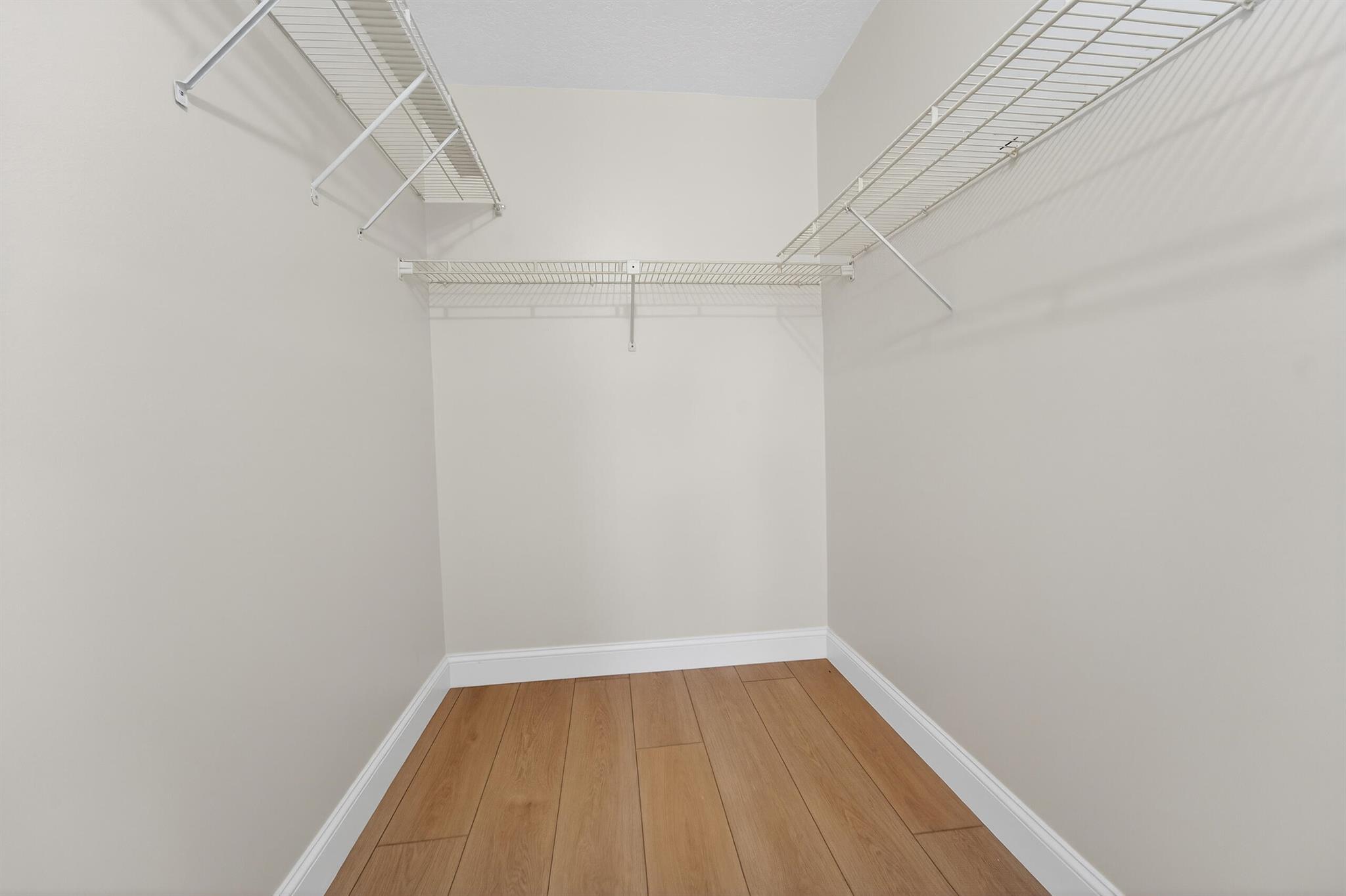 CHASEWOOD OF JUPITER COND - Residential