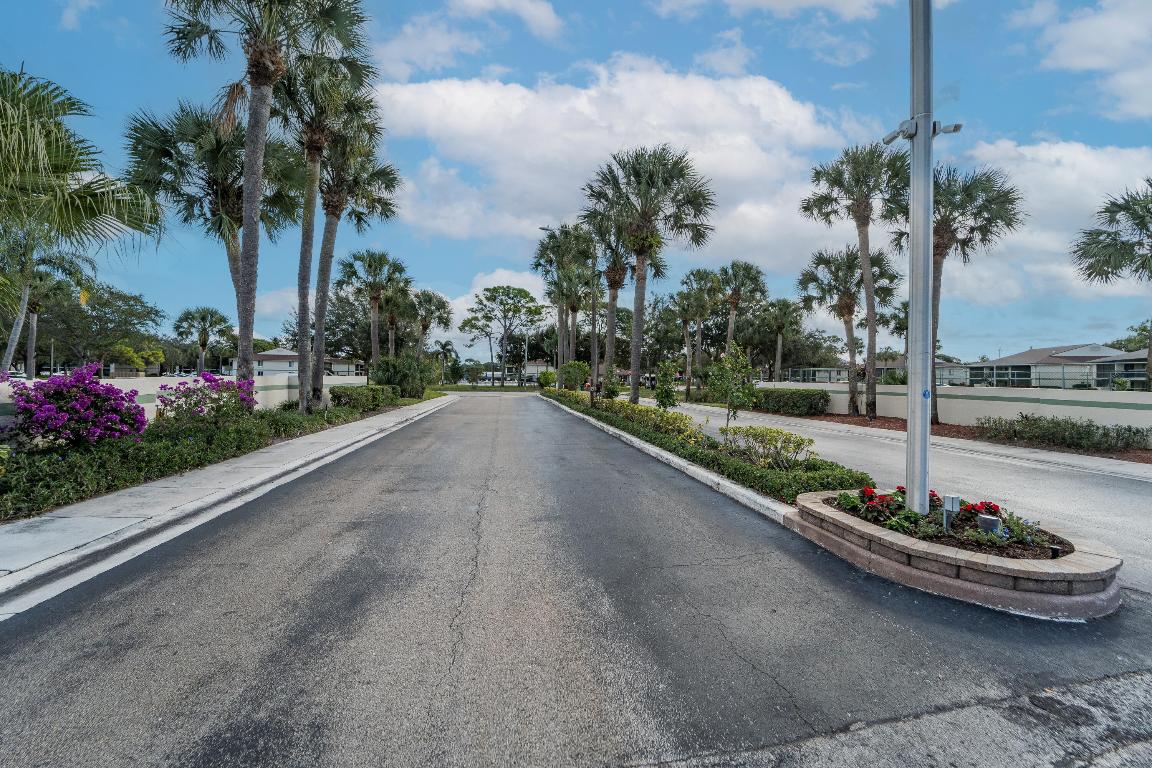 CHASEWOOD OF JUPITER CONDO - Residential