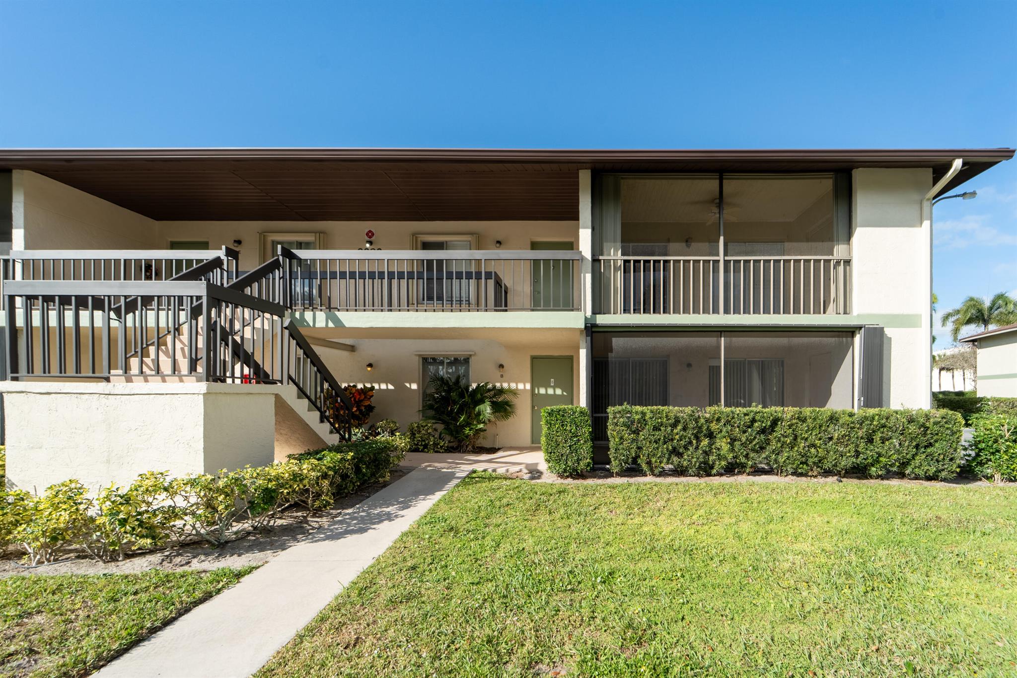 CHASEWOOD OF JUPITER COND - Residential