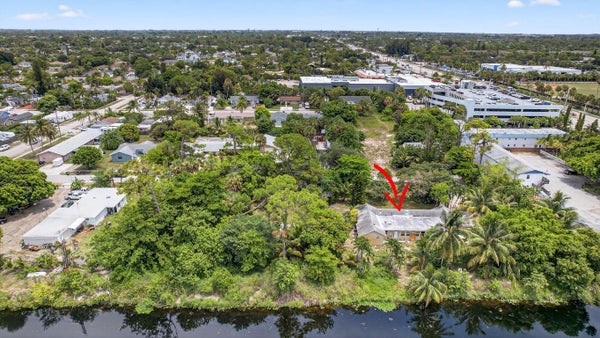 129 FLEMING AVE, GREENACRES, FL 33463 - Image ebb520bfe4e793e14576c86119276b07/4051938179