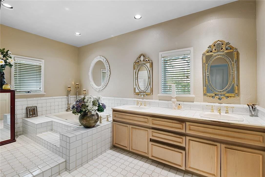 Rio Vista C J Hectors Res - Residential