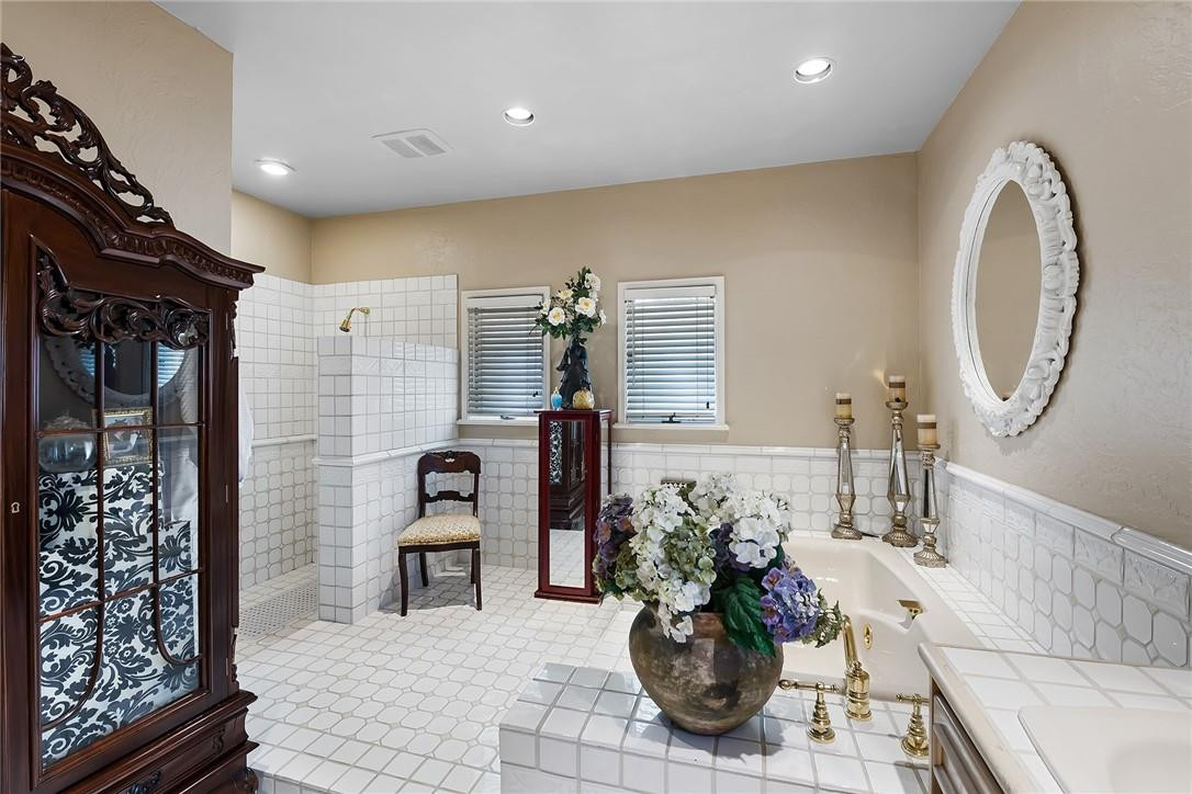 Rio Vista C J Hectors Res - Residential