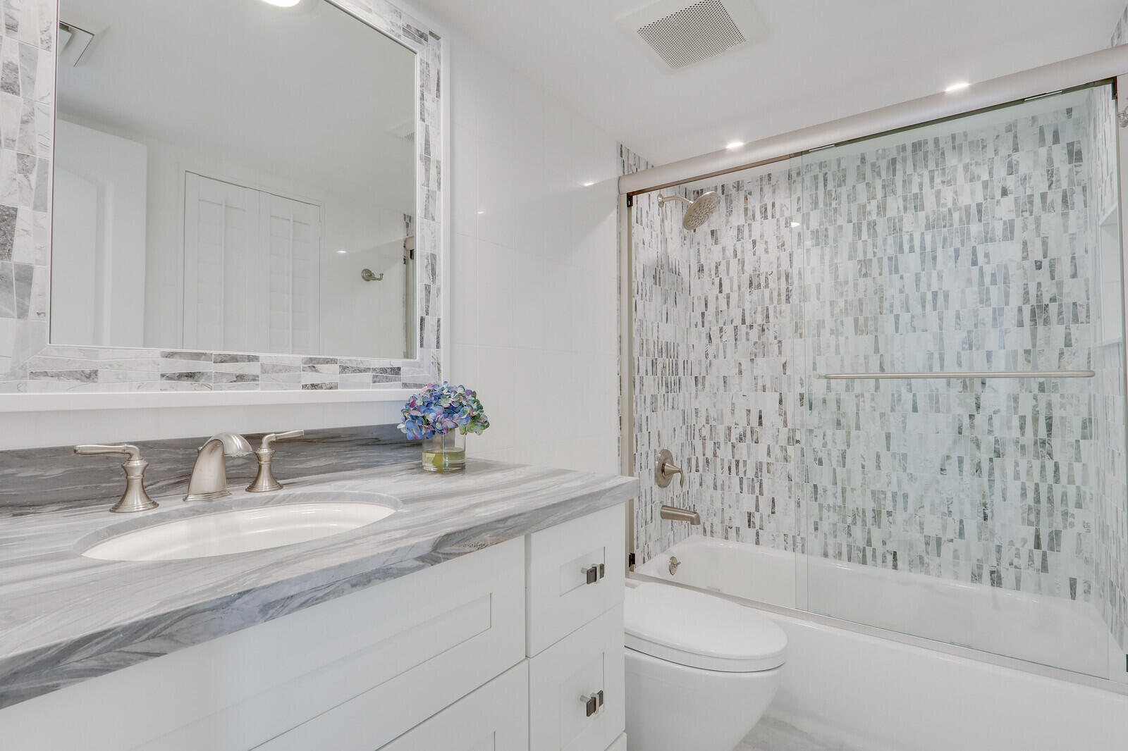 OCEAN TRAIL CONDO II - Residential