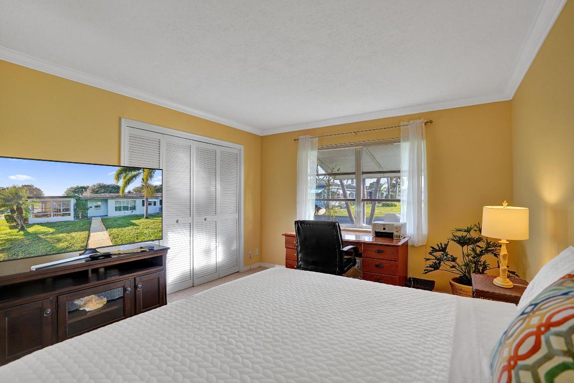 HIGH POINT OF DELRAY BEACH CONDO SEC II - Residential