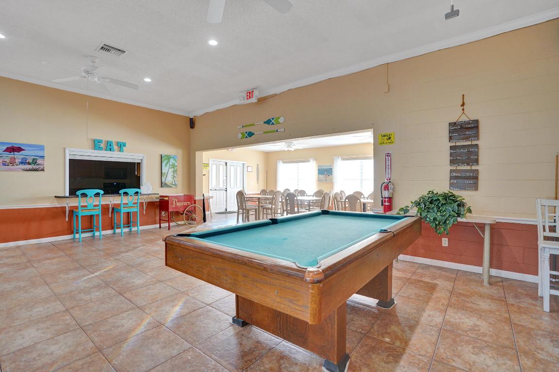 HIGH POINT OF DELRAY BEACH CONDO SEC II - Residential