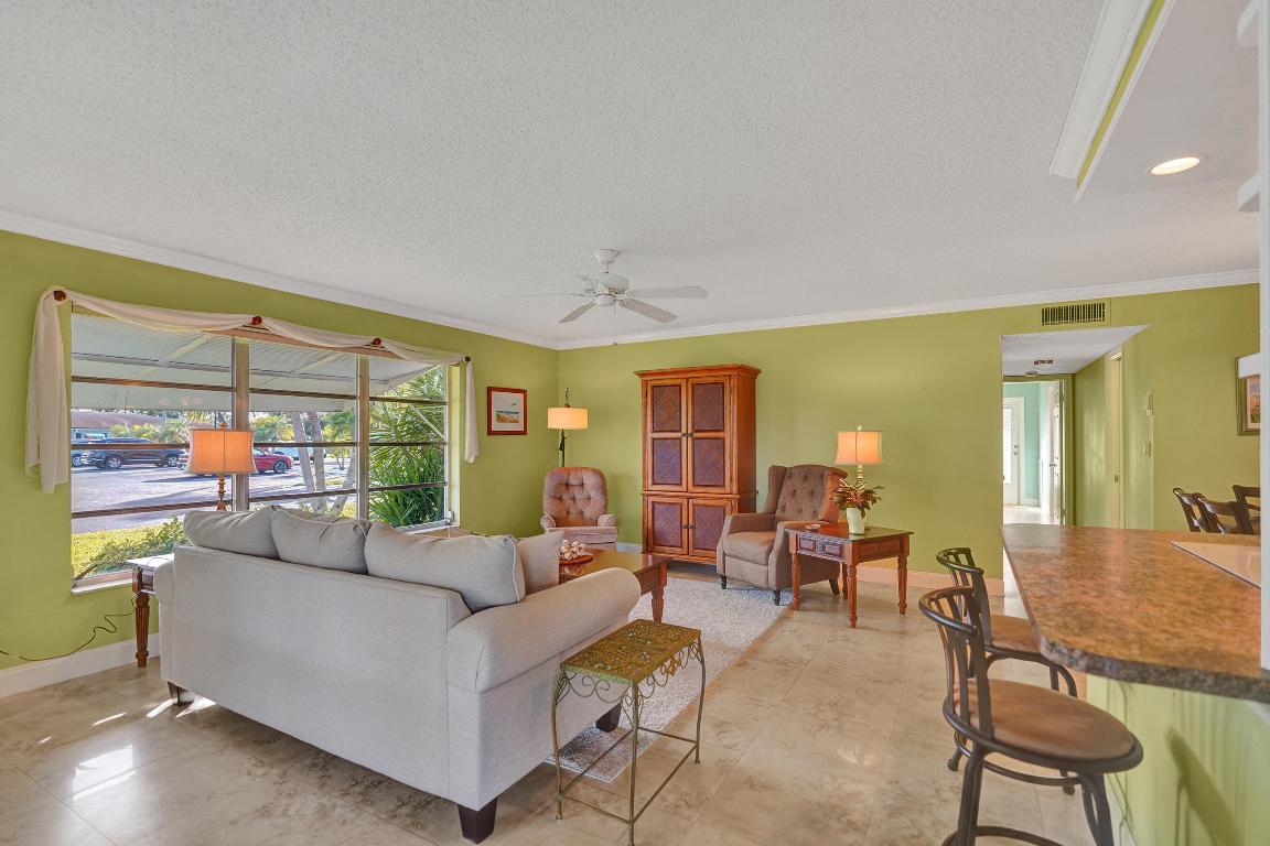 HIGH POINT OF DELRAY BEACH CONDO SEC II - Residential