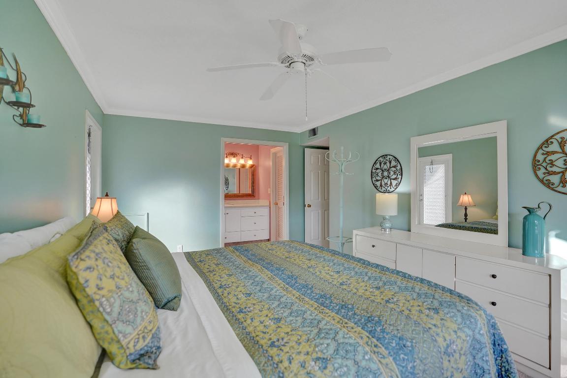 HIGH POINT OF DELRAY BEACH CONDO SEC II - Residential
