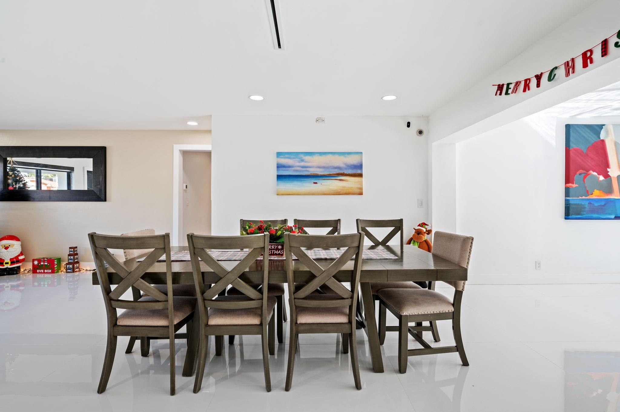 Hollywood Hills 6-22 B - Residential