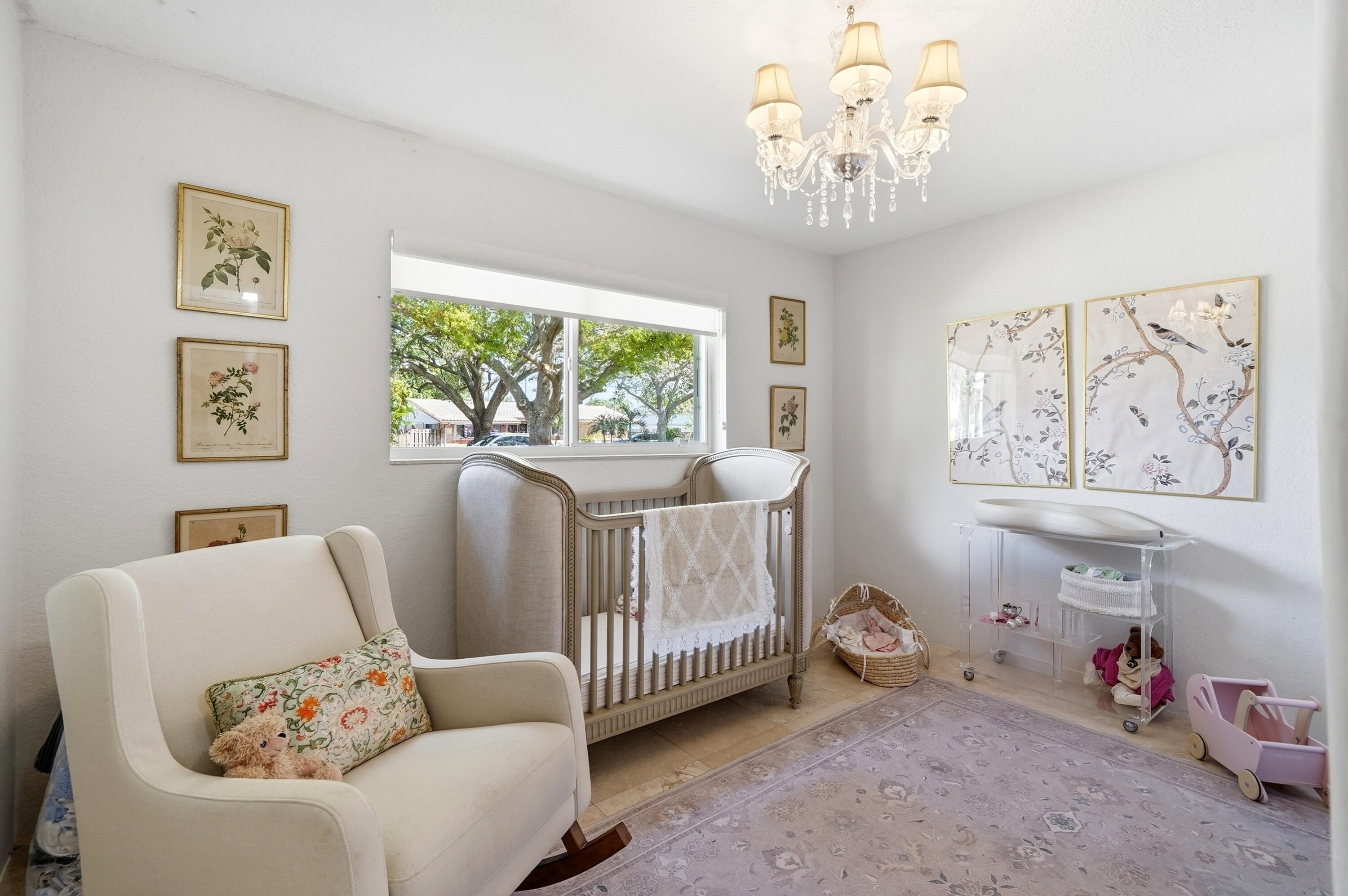 MARY-KNOLL - Residential