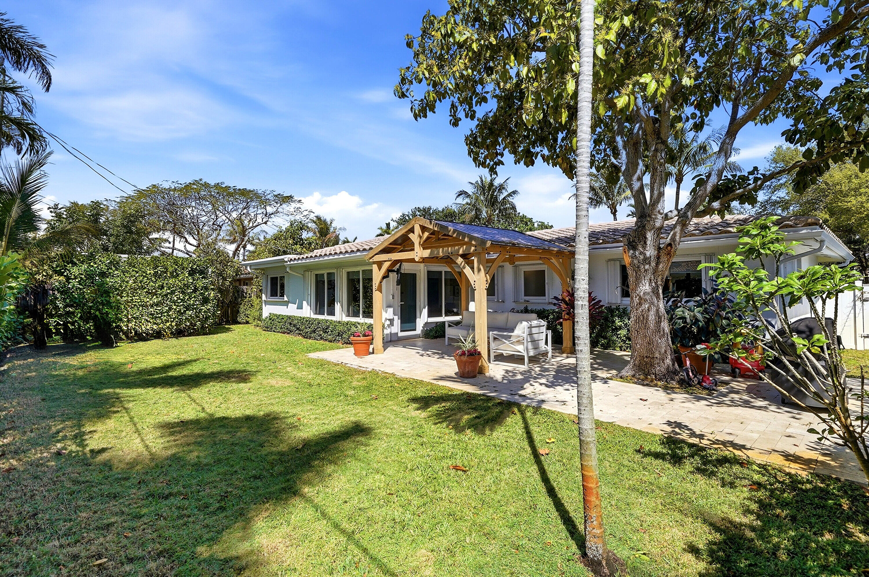 MARY-KNOLL - Residential